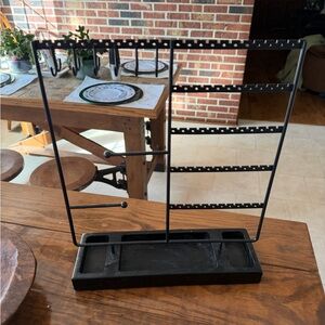 Black Jewelry Organizer Stand